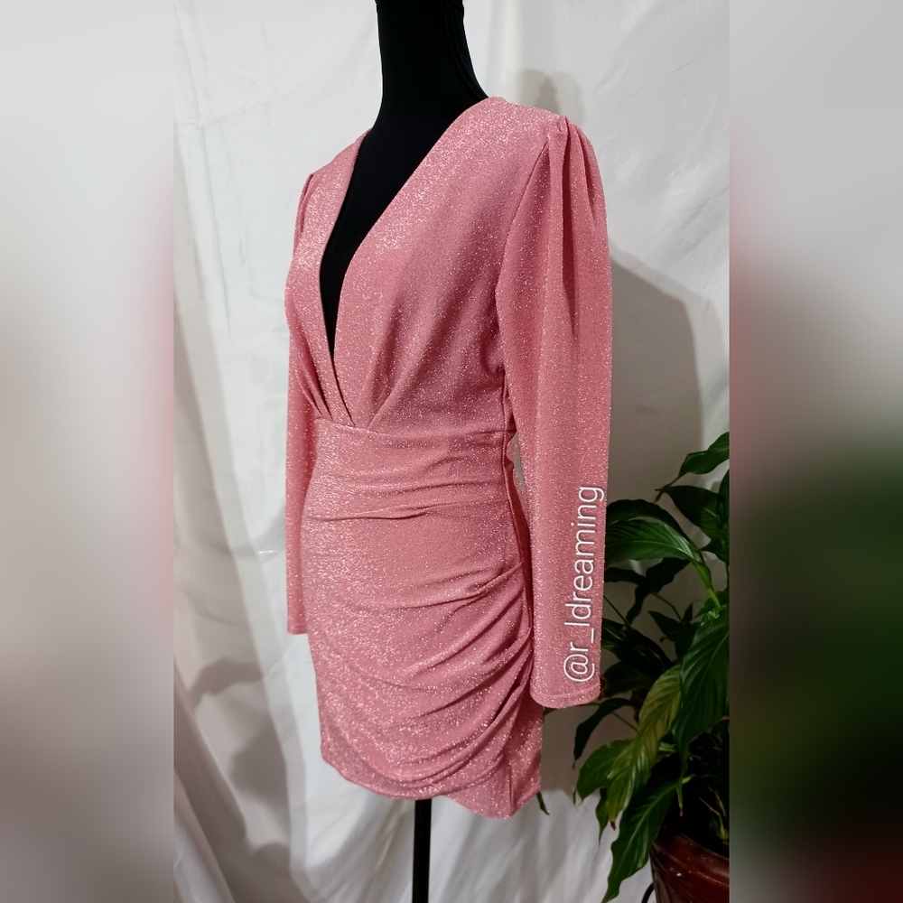 NWT CBR Glimmer Low V-Neck Long Sleeve Evening Dress Various Sizes In Blush